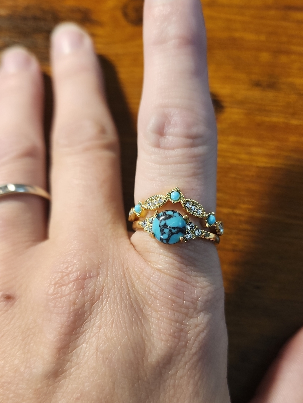 2pcs/Set Fashionable Turquoise Stone And Rhinestones On Gold Women Rings